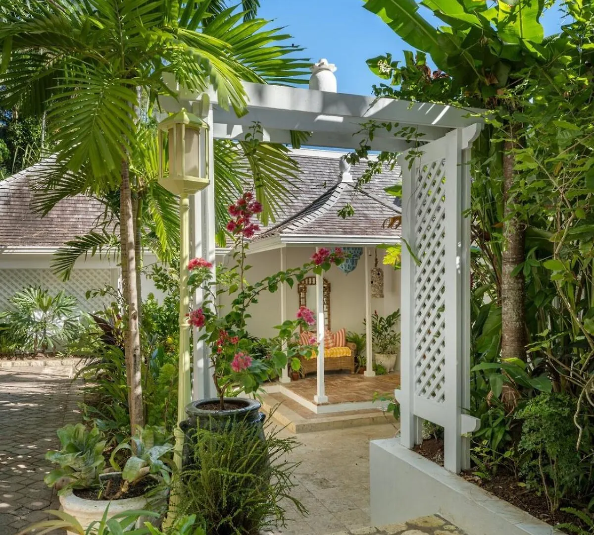Villa Jamille - Stunningly Designed Villa With Pool, Sauna, & Ocean Views Port Antonio