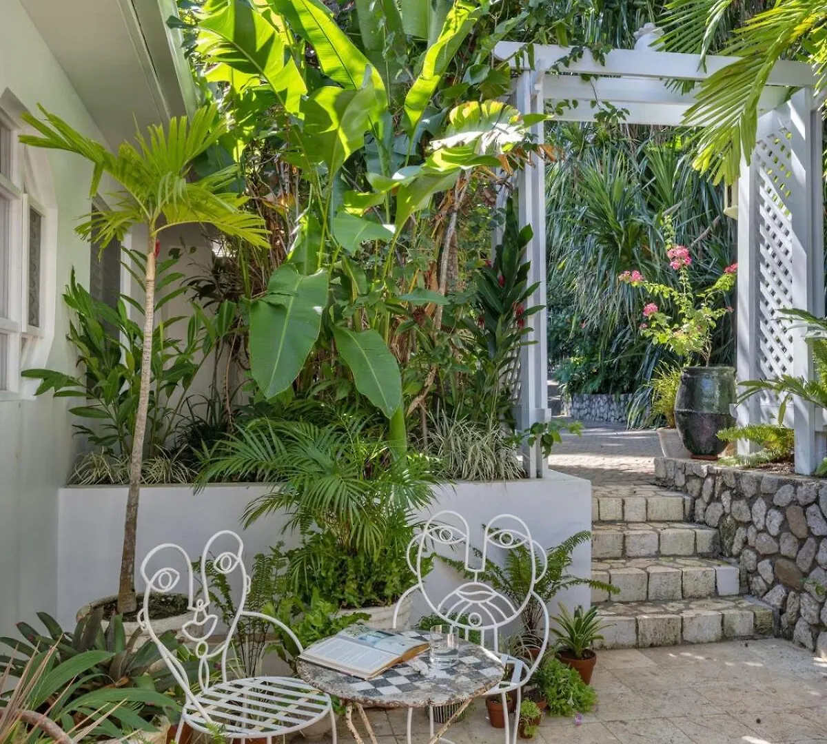 Villa Jamille - Stunningly Designed Villa With Pool, Sauna, & Ocean Views Port Antonio Jamaica