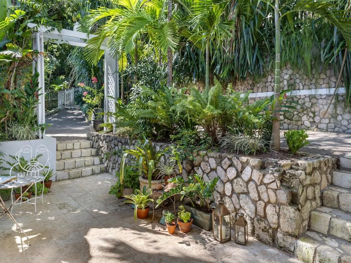 Villa Jamille - Stunningly Designed Villa With Pool, Sauna, & Ocean Views Port Antonio