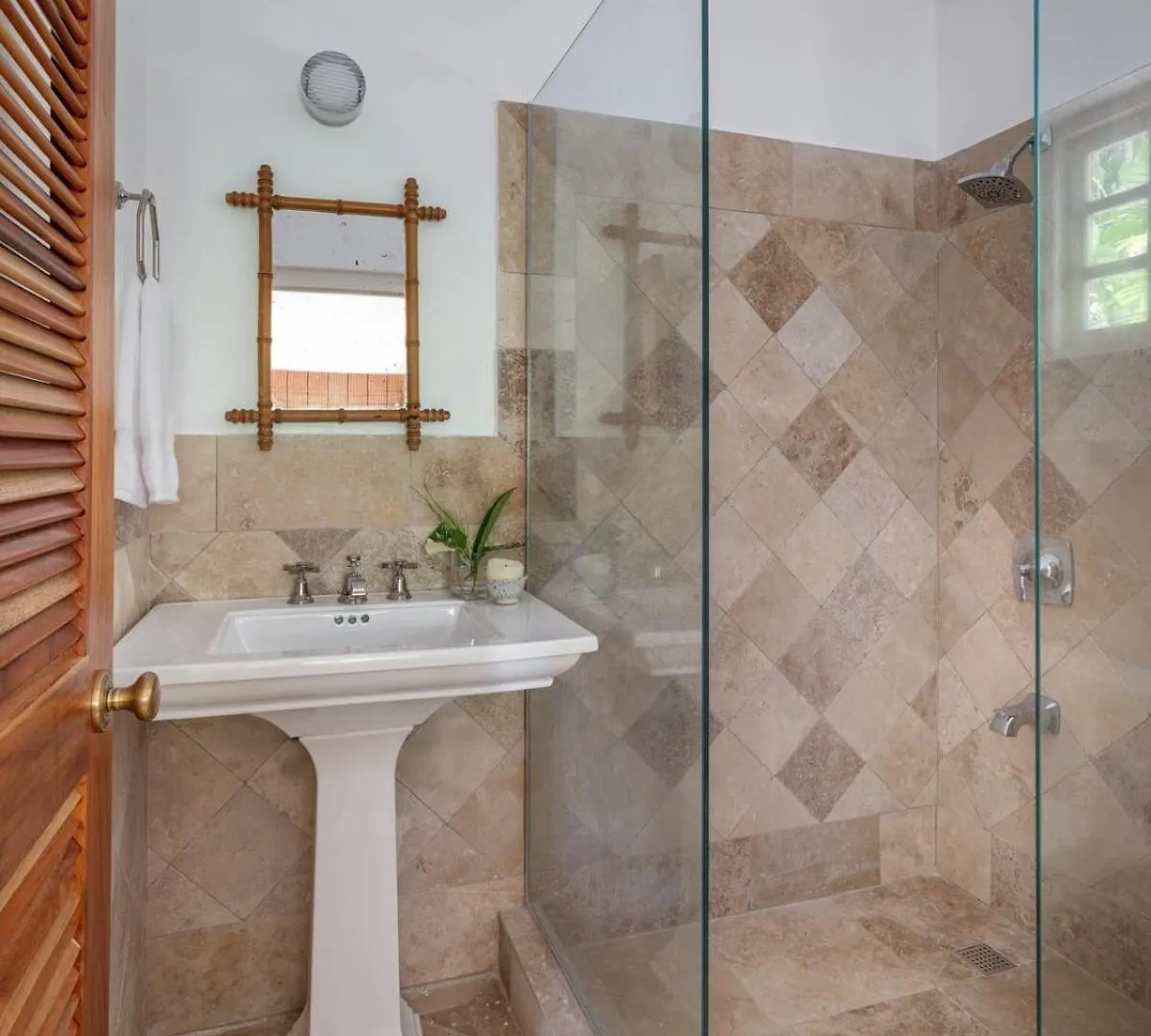 Villa Jamille - Stunningly Designed Villa With Pool, Sauna, & Ocean Views Port Antonio